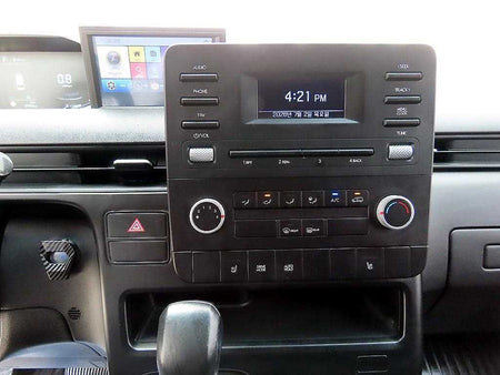 Hyundai Staria — photo 13