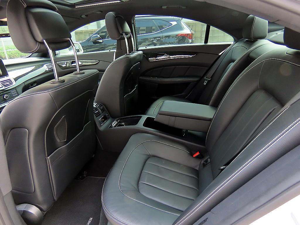 Mercedes-Benz CLS-Class — photo 06