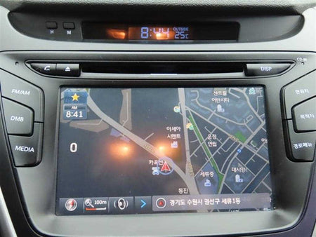 Hyundai Avante — photo 12
