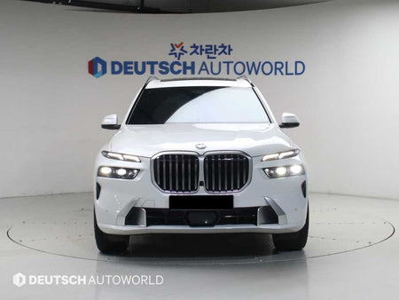 BMW X7 — photo 03