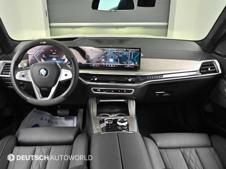 BMW X7 — photo 07
