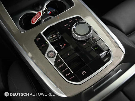 BMW X7 — photo 09
