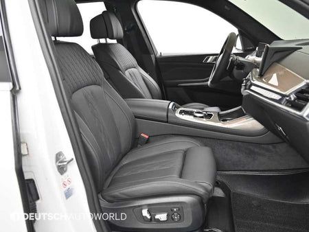 BMW X7 — photo 10