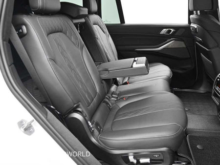 BMW X7 — photo 12