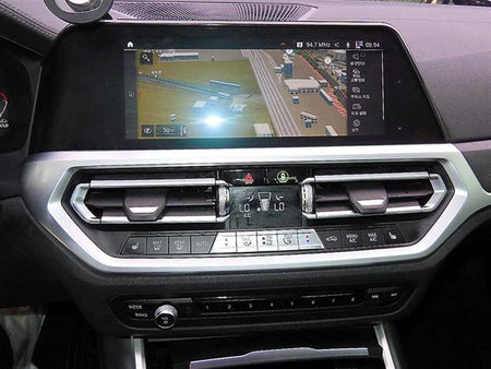 BMW 3-Series — photo 13