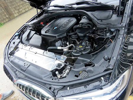 BMW 3-Series — photo 19