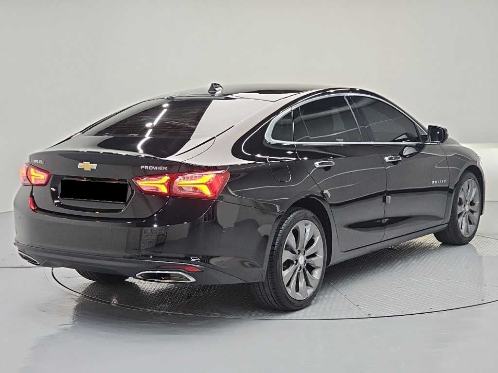 CHEVROLET Malibu — photo 04