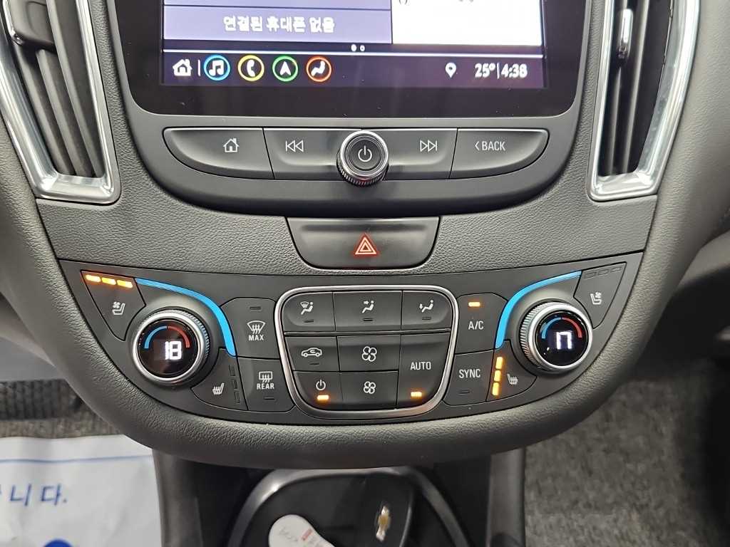 CHEVROLET Malibu — photo 10
