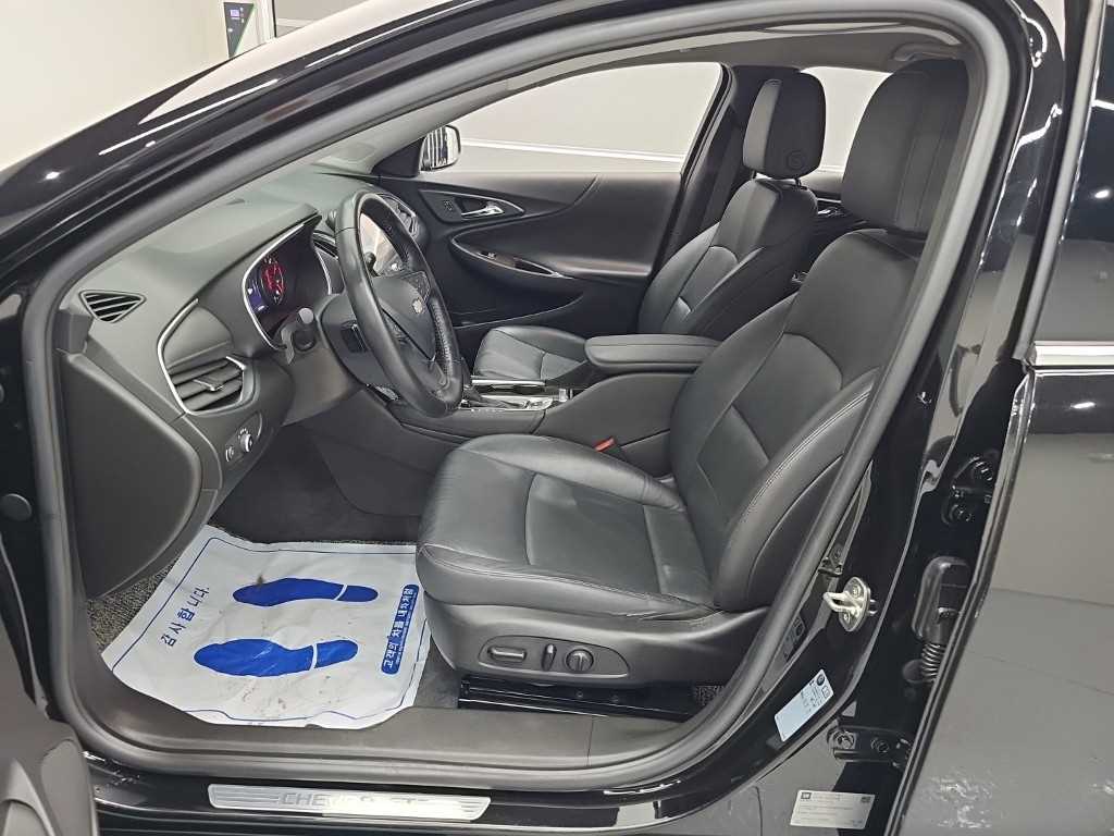 CHEVROLET Malibu — photo 11