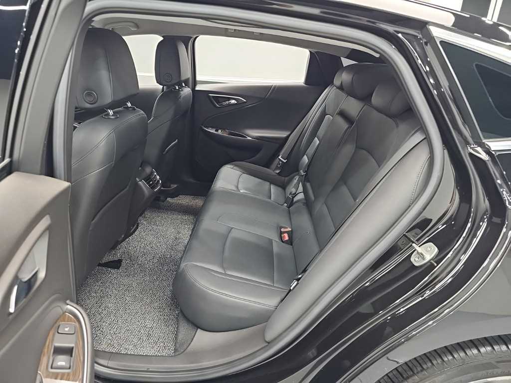 CHEVROLET Malibu — photo 12