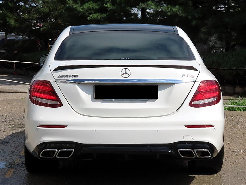 Mercedes-Benz E-Class — photo 04