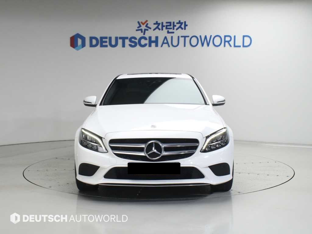 Mercedes-Benz C-Class — photo 03
