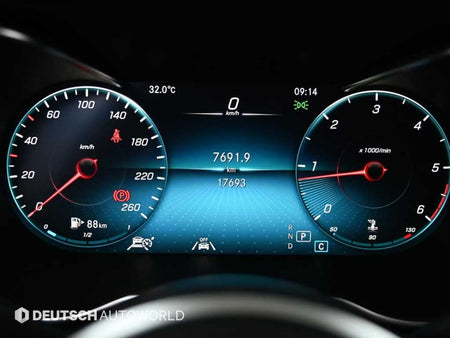 Mercedes-Benz C-Class — photo 08