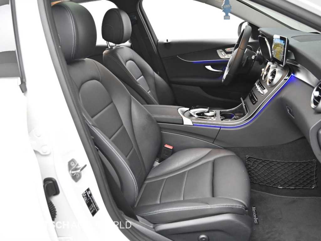 Mercedes-Benz C-Class — photo 10