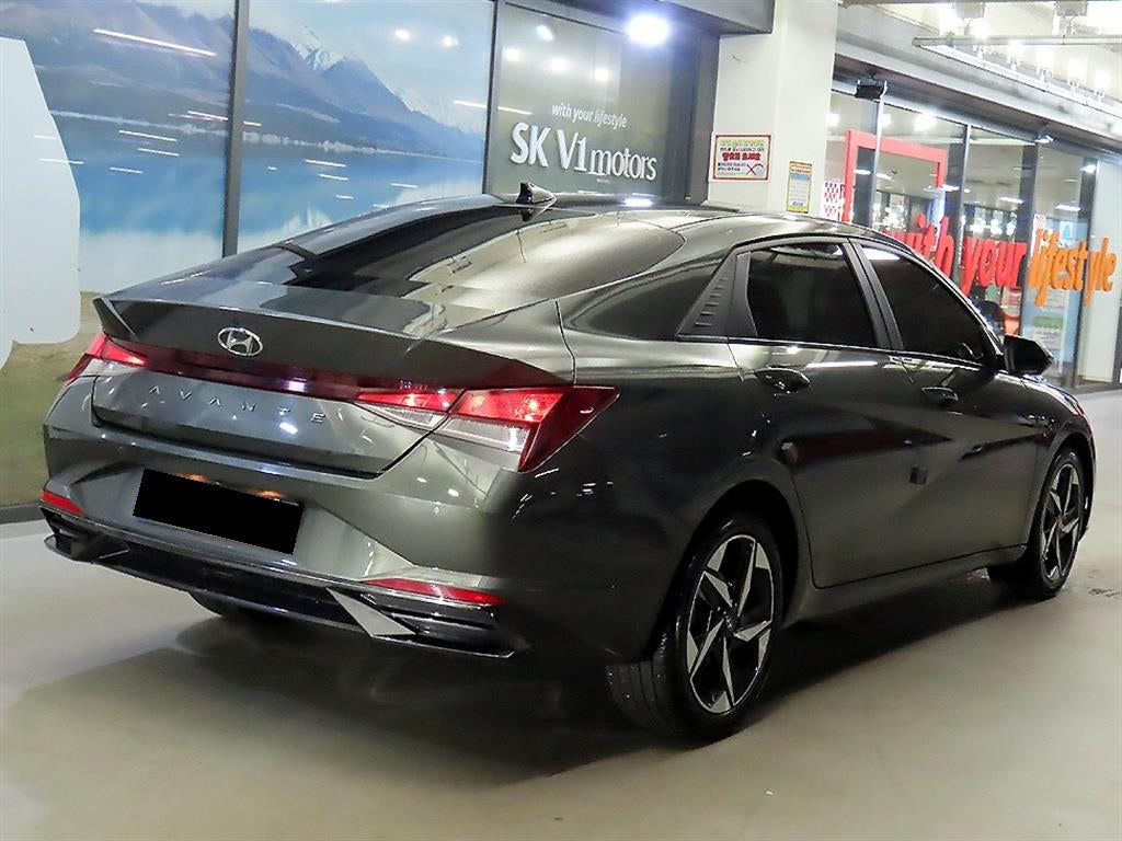 Hyundai Avante — photo 04
