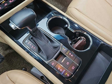 Kia Carnival — photo 08