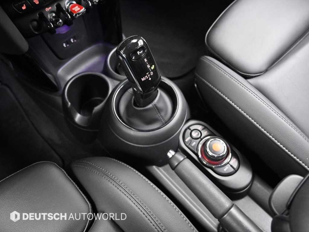 Mini Cooper — photo 09
