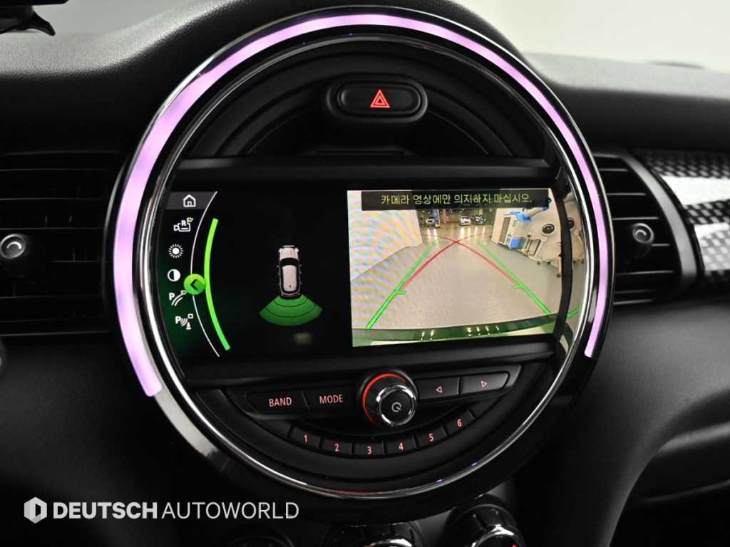 Mini Cooper — photo 15