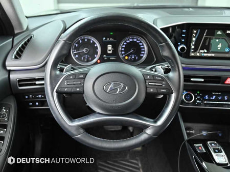 Hyundai Sonata — photo 13