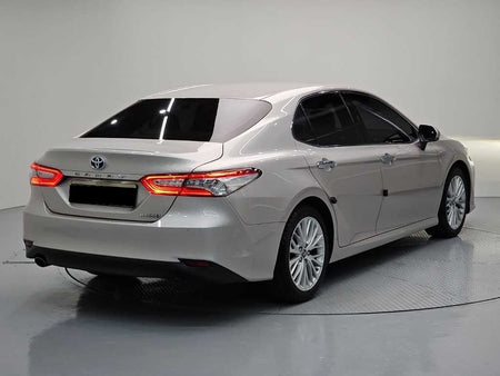 Toyota Camry — photo 04