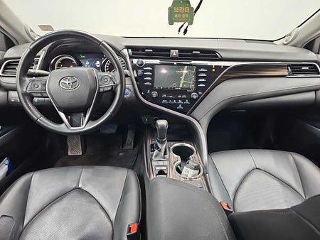 Toyota Camry — photo 07