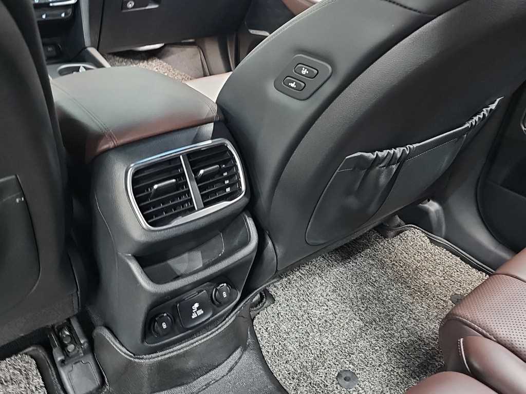 Hyundai Santafe — photo 15