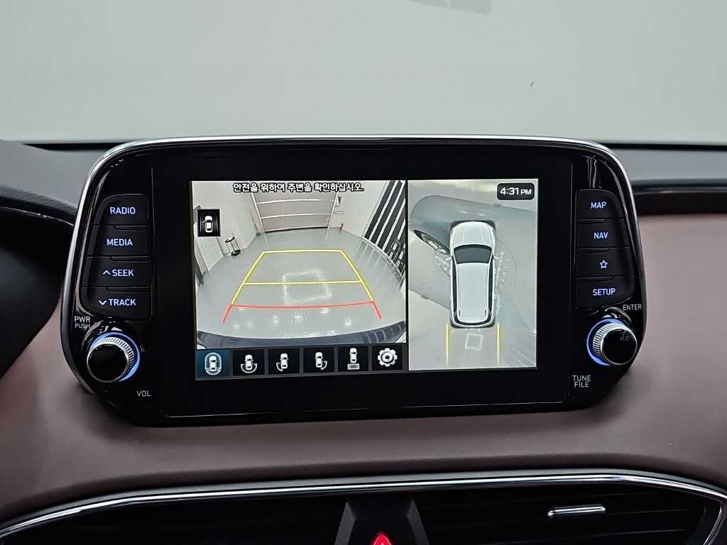 Hyundai Santafe — photo 17