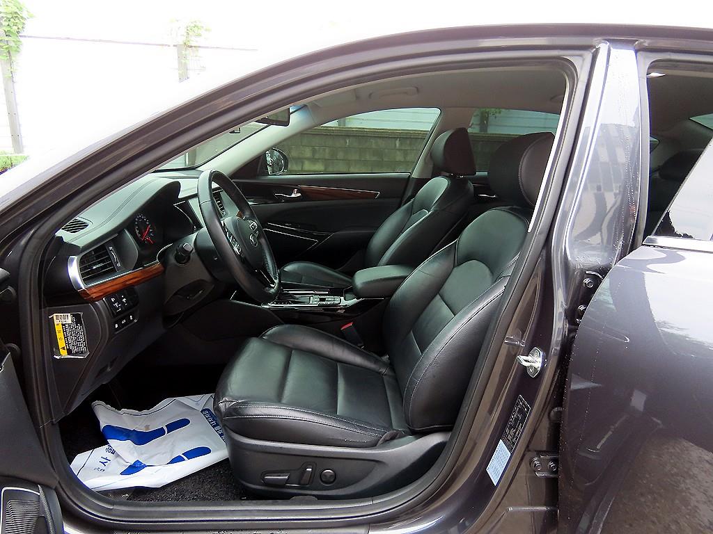Kia K7 — photo 05