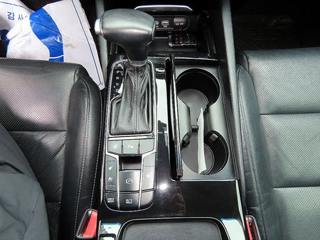 Kia K7 — photo 10