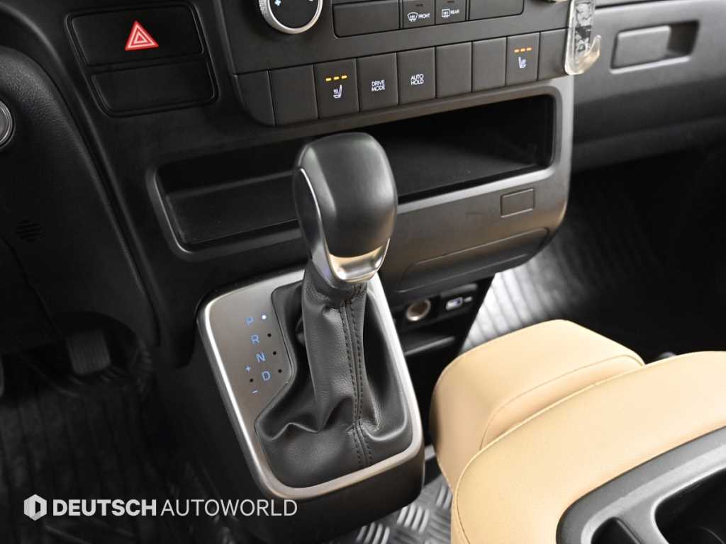 Hyundai Staria — photo 09