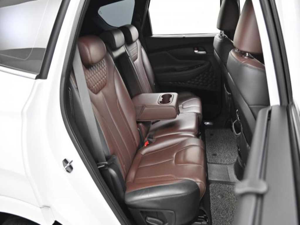 Hyundai Santafe — photo 11