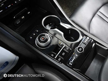 Kia K5 — photo 09