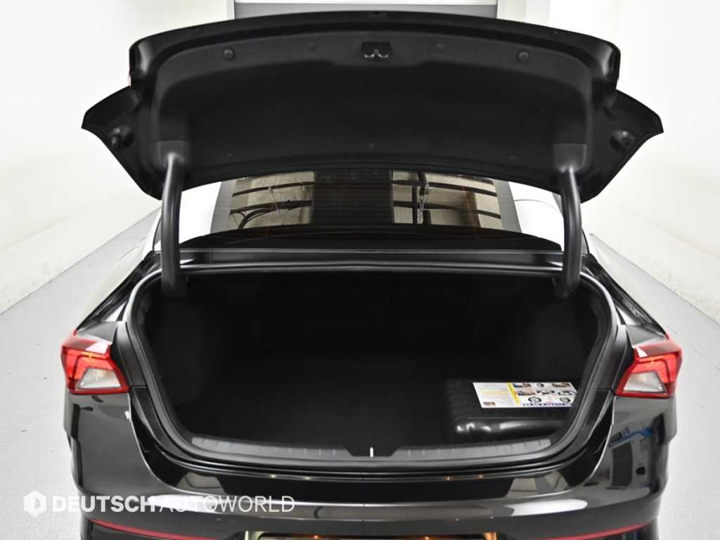 Kia K5 — photo 19