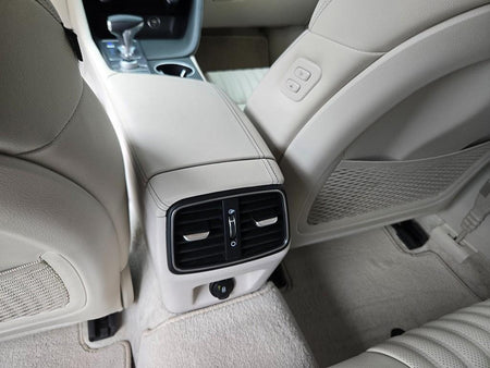 Genesis G70 — photo 16