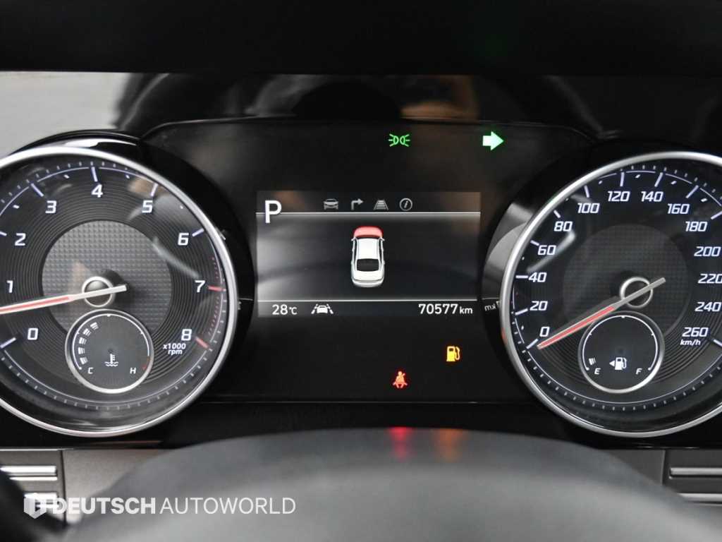 Hyundai Grandeur — photo 08