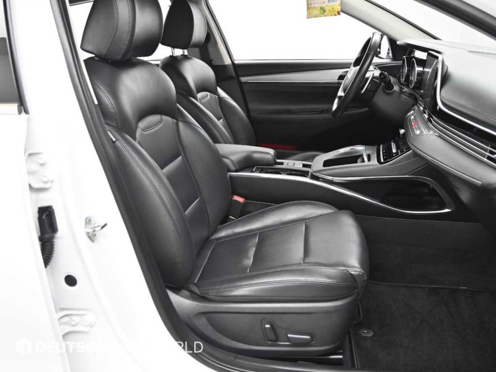 Hyundai Grandeur — photo 10
