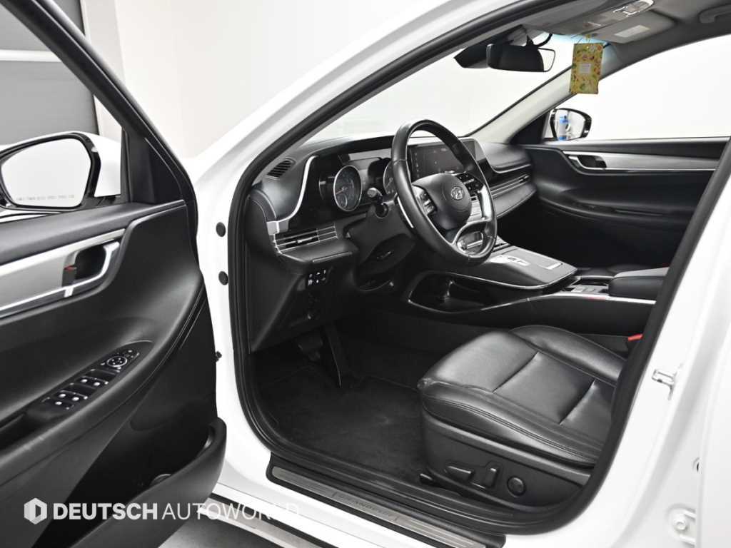 Hyundai Grandeur — photo 11