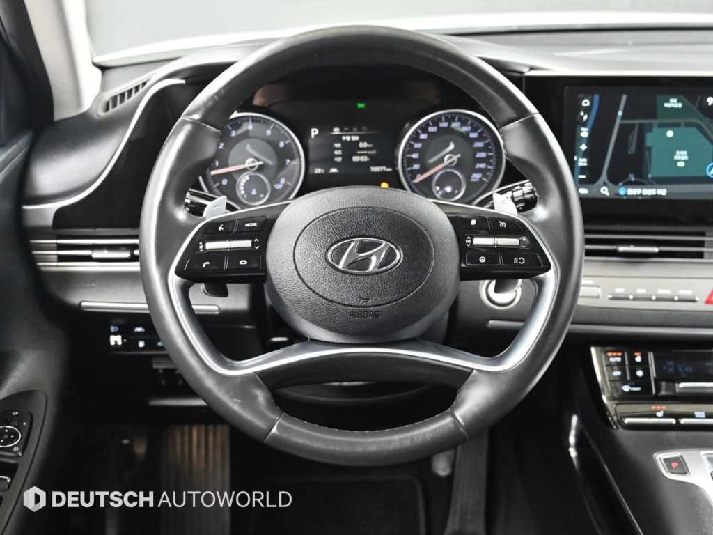Hyundai Grandeur — photo 13
