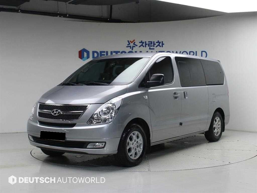 Hyundai Starex — photo 01