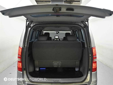 Hyundai Starex — photo 19