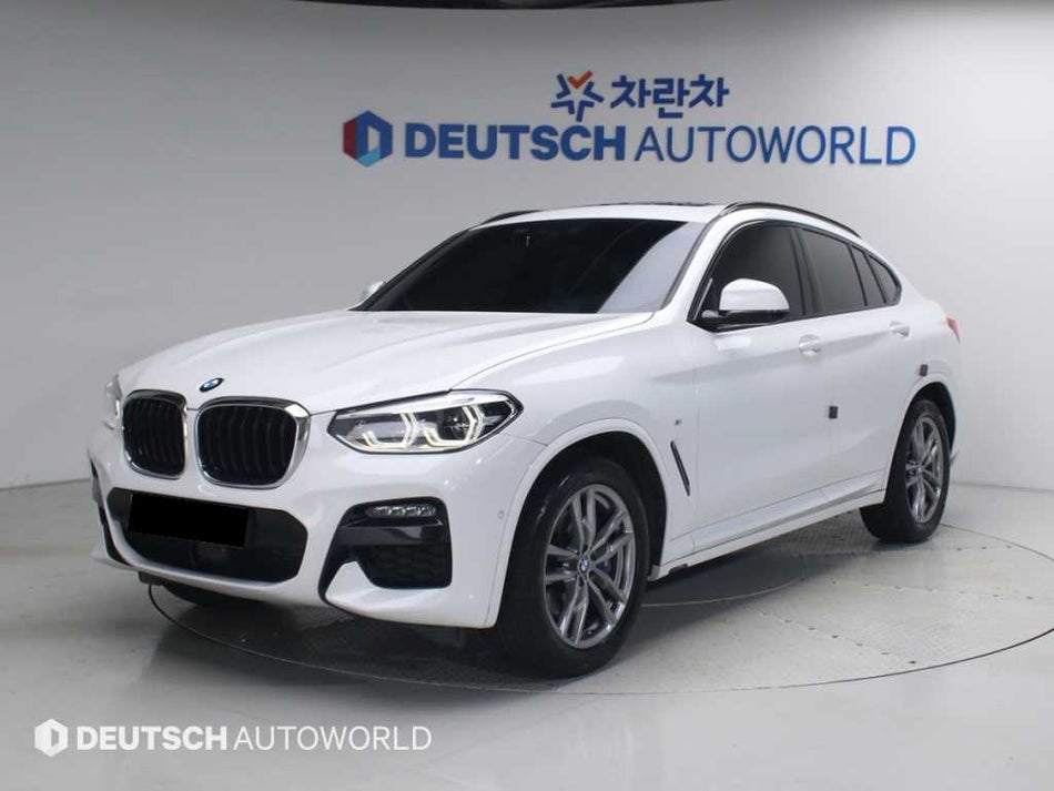 BMW X4 — photo 01