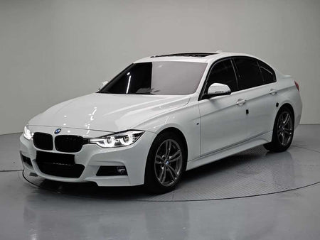 BMW 3-Series — photo 01