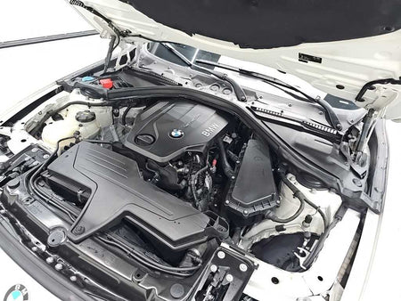 BMW 3-Series — photo 05
