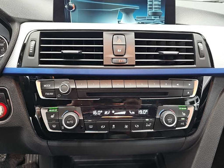 BMW 3-Series — photo 10