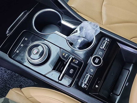 Kia K5 — photo 08