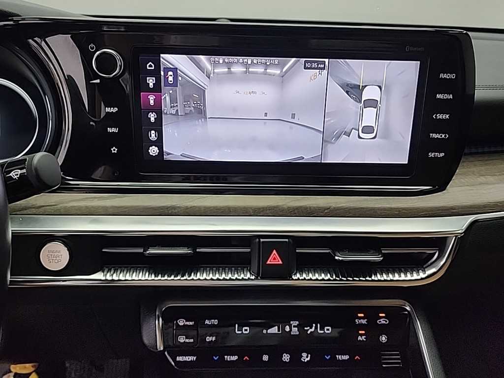 Kia K5 — photo 10