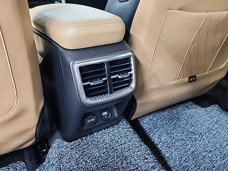 Kia K5 — photo 14
