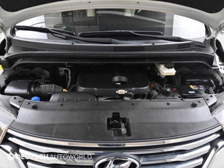Hyundai Starex — photo 05