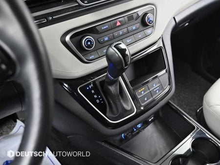 Hyundai Starex — photo 07