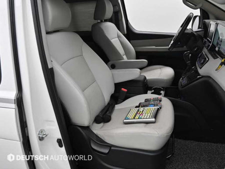 Hyundai Starex — photo 08